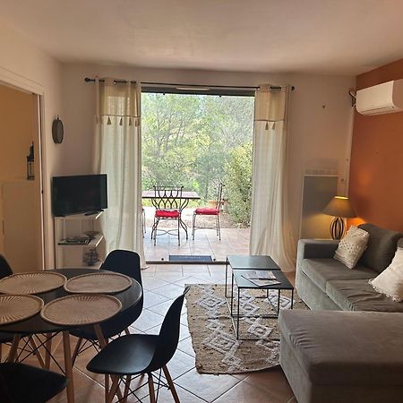Appartement Golf De Saumane 2 Chambres 2 A 4 Personnes Luaran gambar